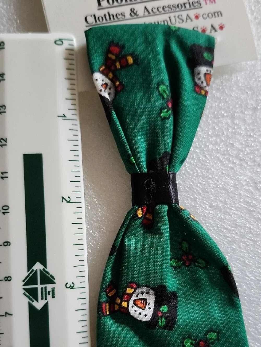 Pookie's Party Green Snowman Slip-Over Dog Tie